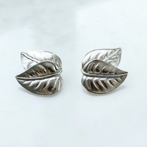 Vintage 1980s Trifari Leaf Earrings